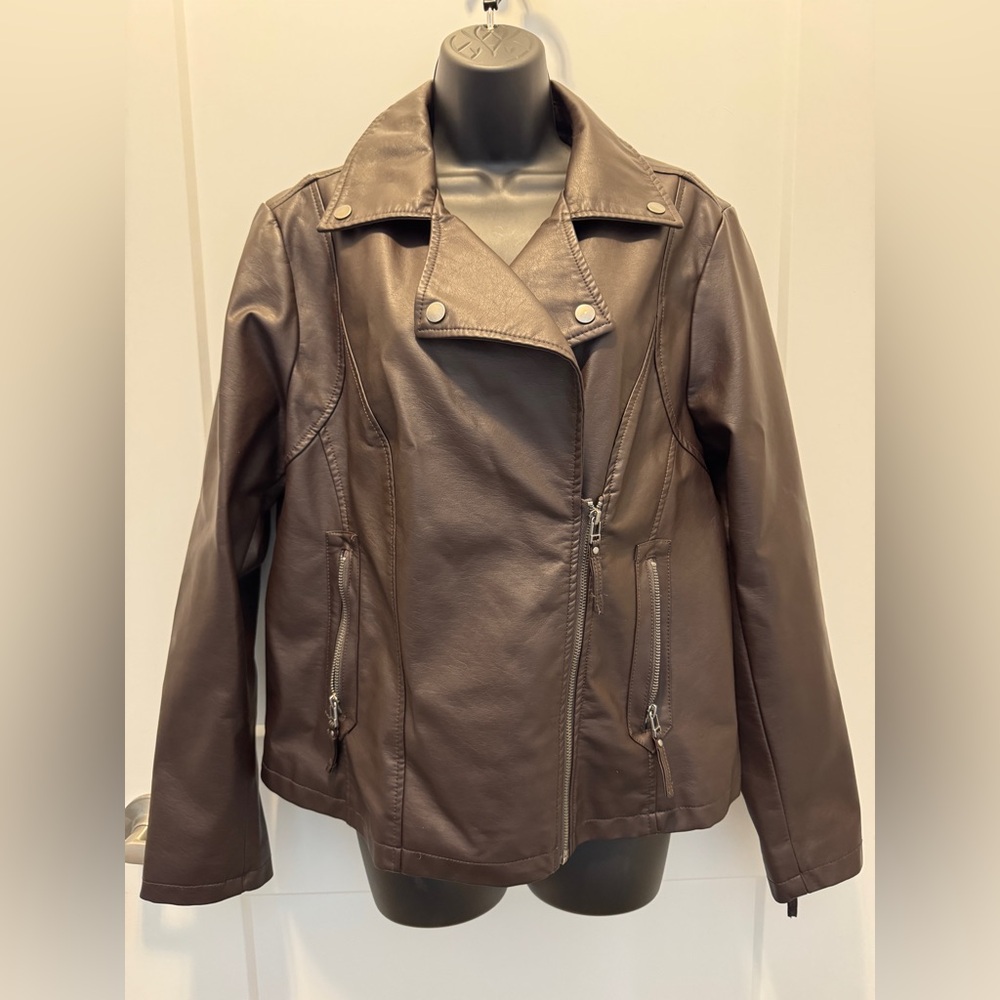 Dark Brown Faux Leather Moto Jacket Max Studio Women’s Sz XL
